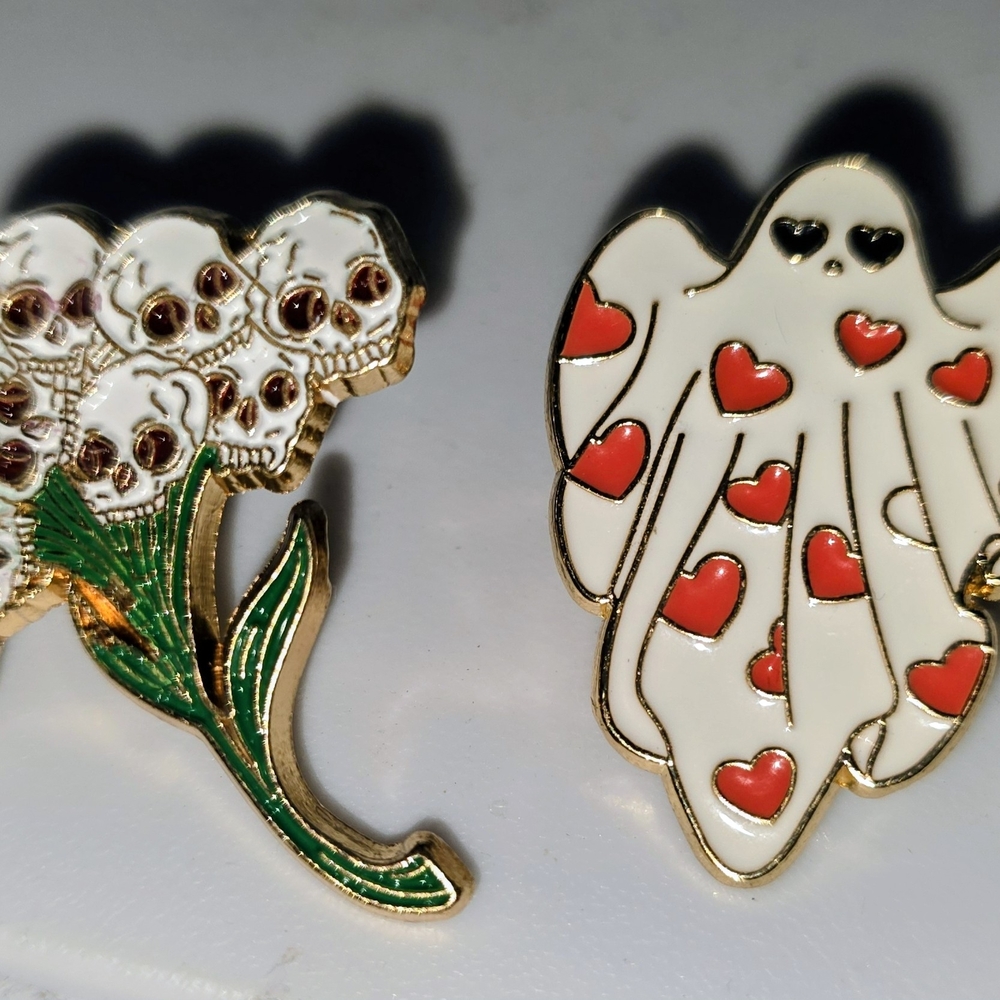 Skull Bouquet and Heart Ghost Enamel Pins Bundle